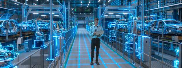 Die digitale Werkerassistenz begleitet die Montageschritte in Echtzeit und macht Erfahrungswissen dauerhaft verfügbar.