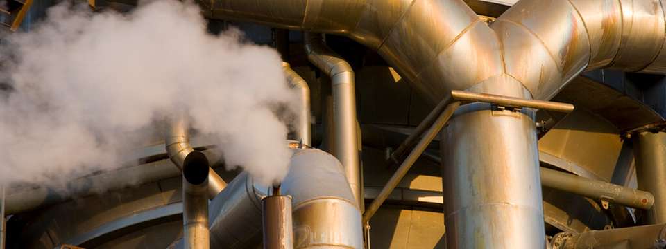 In der Industrie reicht die Prozesswärme von unter 100 bis über 1.500 °C. Welche Lösung trägt bis 2050: Elektrifizierung oder Verbrennung?