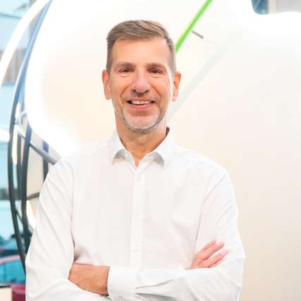 Thorsten Grünberg, Industry Manager Rolling Stock EMEA bei Lapp, sieht Digitalisierung, Nachhaltigkeit und steigende Anforderungen an die Datenkommunikation als zentrale Treiber der zukünftigen Entwicklung im Bahnmarkt.