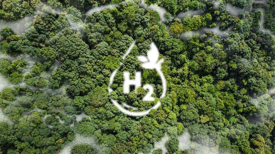 Entgegen der vorherrschenden Meinung kommen die Forscher zu dem Ergebnis, dass strenge CO2-Bilanzierungsregeln mit stündlichem Abgleich ausreichende Investitionsanreize bieten – der erzeugte Wasserstoff ist jedoch nicht zwangsläufig emissionsarm.