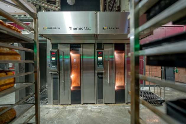 Öfen, Kühlaggregate und Knetmaschinen treiben den Energiebedarf in Bäckereien hoch. Die Brotmanufaktur Schmidt senkte deshalb Verbrauch und Kosten mit einem Energiemanagementsystem