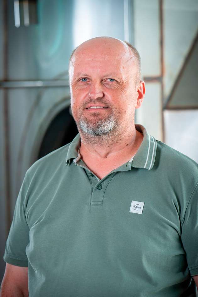 RS Edelstahl profitiert spürbar von der neuen Systemlösung. Geschäftsführer Wilhelm Reindl: „Die Stickstoffproduktion erfolgt nun bedarfsgerecht vor Ort, sodass auch kurzfristige Auftragsspitzen problemlos abgedeckt werden.“