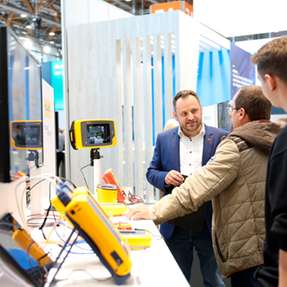 Fachmessen, Webinare und Tech Days: DataTec lädt im Herbst 2026 zum Austausch rund um aktuelle Messtechnik und Anwendungsmöglichkeiten ein.
