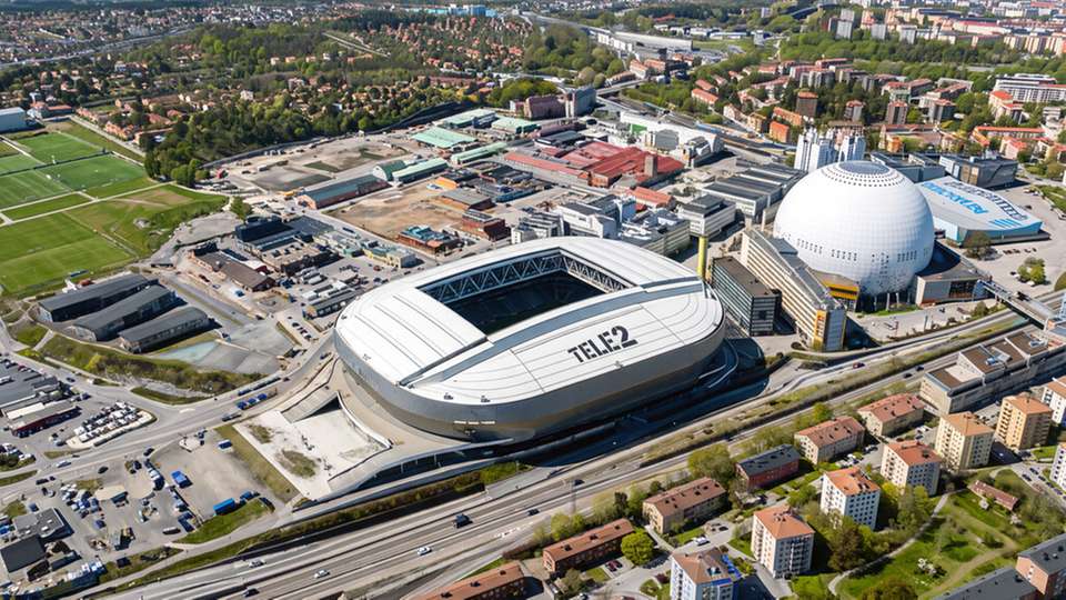 Die Stockholm Globe-Arena (r.) und die Stockholm Arena (l.) gehören zu den Symbolen von Schwedens Hauptstadt Stockholm. Jetzt erhielten die beiden Veranstaltungshallen ein einheitliches SCADA-System auf der Basis von atvise.