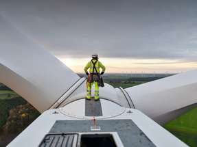 Der 24/7-Leitstand von Deutsche WindGuard sichert die zuverlässige Verfügbarkeit von Anlagen zur Nutzung Erneuerbarer Energien.
