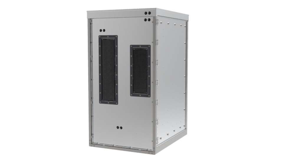 Im Mittelpunkt des Messeauftritts von Elma Electronic steht die neue Ausführung des Schaltschranksystems TECHFRAME 40 FireShield für den Einsatz in Schienenfahrzeugen.