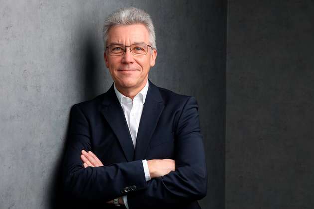 Stefan Hofschen, CEO von Swissbit, sieht in KI, Edge Computing und Cybersecurity zentrale Treiber für zuverlässige, sichere und langfristig verfügbare Speicher- und Sicherheitslösungen aus Europa.
