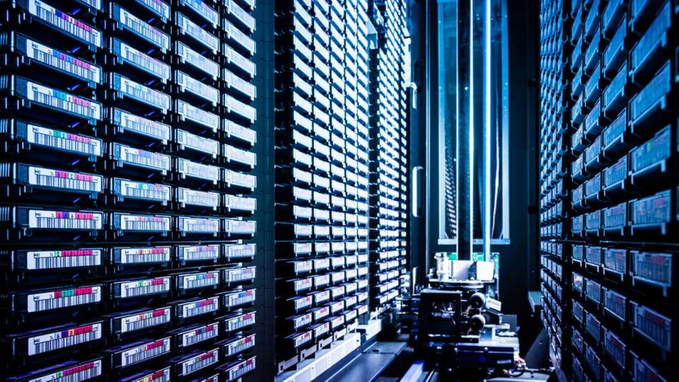 Moderne Storage-Infrastrukturen müssen Daten sicher verwalten, flexibel skalieren und sich nahtlos in bestehende IT-Umgebungen integrieren.