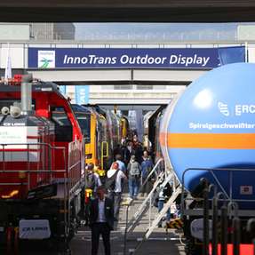Auf der InnoTrans 2026 stehen Batteriesysteme, Energieversorgung und robuste Dateninfrastrukturen für einen resilienten Schienenverkehr im Fokus.