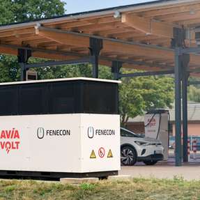 Fenecon präsentiert auf der IAA Transportation in Halle 13/C16 seine in Deutschland hergestellten Industrial-Stromspeicherlösungen für Elektromobilität und E-Ladeparks.