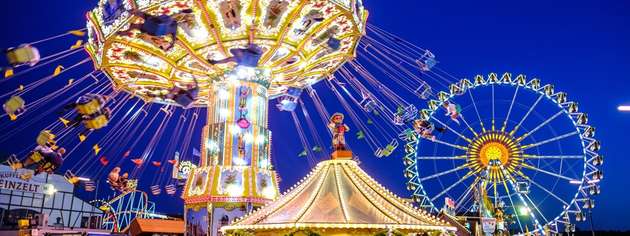 Der Strombedarf auf der Wiesn steigt, doch die Netzanschlüsse stoßen an ihre Grenzen. Drei Batteriegroßspeicher von Tesvolt sollen die Zelte von Pschorr-Bräurosl und Löwenbräu für die Zukunft absichern.