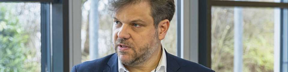 Dr. Thorsten Strassel, Solution Portfolio Manager Emerging DC Applications bei ABB Elektrifizierung.