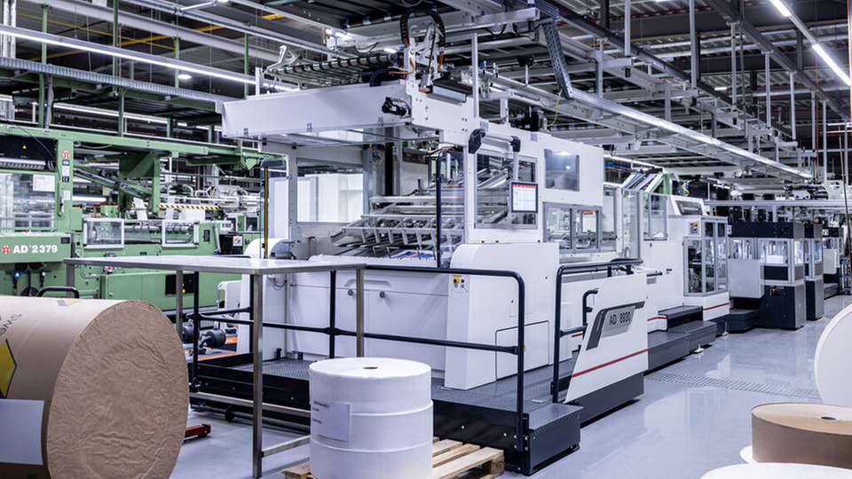 Bei Dy-pack lassen sich Vakuumpumpen innerhalb weniger Minuten tauschen, ohne die Produktion anzuhalten.