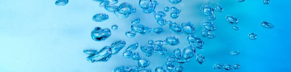 Eine Möglichkeit, organischen Spurenstoffe abzubauen, ist die Behandlung des Abwassers mit Ozon. 
