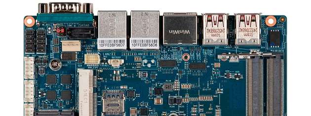 QBiP-255UB: Intel Core Ultra 7 im kompakten Industrieformat.