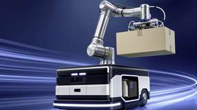 Robot-to-Goods-Prozesse ermöglichen eine autonome Kommissionierung, für die keine zentrale Druckluftanlage erforderlich ist. Die Vakuum-Pumpe GSP ist dabei besonders platzsparend, leicht und energieeffizient, wodurch sich die Batterielaufzeit erhöht.