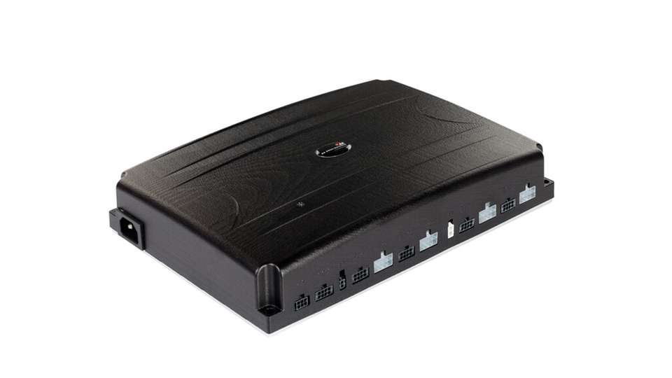 Die neue Steuerung MultiControl II Power von RK Rose+Krieger bietet mit 48 V bis zu 1.200 W für leistungsstarke Servomotoren.