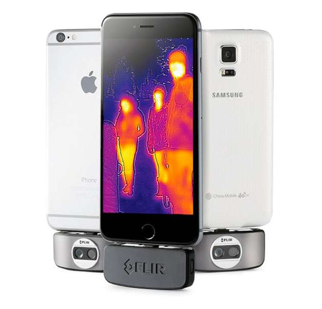Der Thermografie-Aufsatz funktioniert mit iOS- und Android-Smartphones