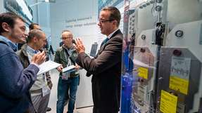 Internationale Fachmesse und Konferenz: Die World of Energy Solutions in Stuttgart zeigt Innovationen bei Batterien und Energiespeicher, Brennstoffzellen und Wasserstoff.