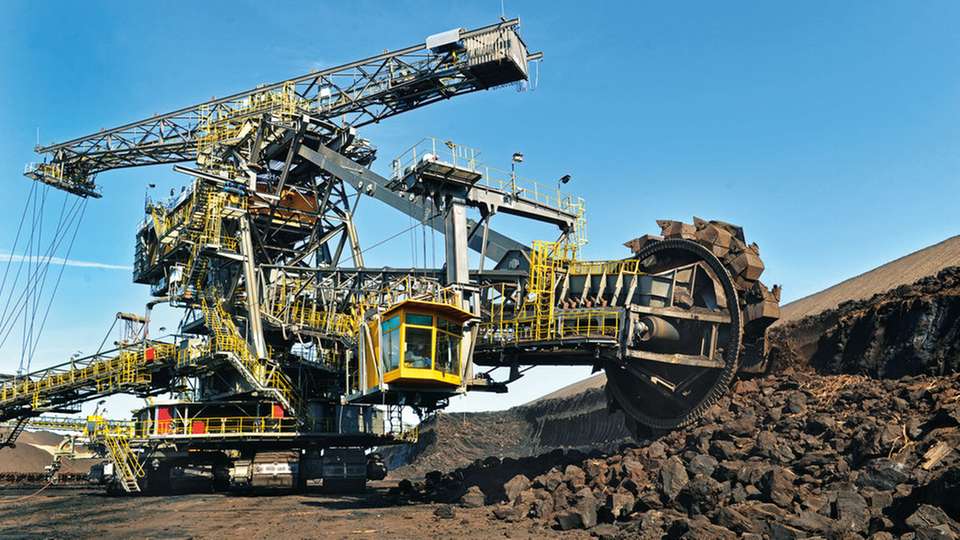 Schaufelradbagger SRs1300: Kohleförderung von rund 2630 Tonnen Kohle pro Stunde.