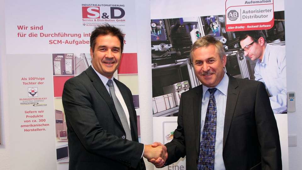 Matthias Kistler, Geschäftsführer der S&D Service & Distribution GmbH, und Ulrich Sander, Sales Manager Channel bei der Rockwell Automation GmbH.