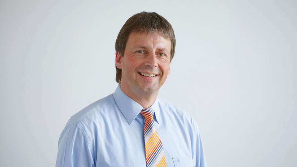„Was die Smart Factory auszeichnet, ist eine neue Rollenverteilung in der Produktion.“ Peter Fuchs, Head of Marketing Communications, KW-Software

