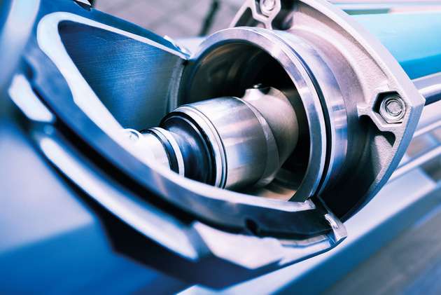Zeitersparnis und Umweltschutz  Rotor und Cartridge-Gelenk lassen sich zusammen entnehmen, ein mühsames Zerlegen des Gelenks und das erneute Befüllen mit Öl entfallen.