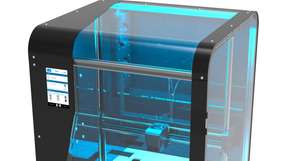Der 3D-Drucker RoboxPRO verfügt über eine Olsson Ruby Düse. Dabei handelt es sich um eine FFF-Extrusionsdüse. Die Düse wurde entwickelt, um stark verschleißende Stoffe zu drucken. 