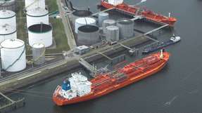 Partnerschaft für die Zukunft: Engie Deutschland und Aglobis haben ein Early Work Agreement für eine Schwefelschmelzanlage im Duisburger Hafen unterzeichnet. Das Foto zeigt das bereits bestehende Terminal von Aglobis in Rotterdam. 