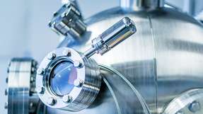 VDMA-Geschäftsführer Christoph Singrün bleibt für 2025 optimistisch: Trotz wirtschaftlicher Herausforderungen erwartet die Branche der Druckluft- und Vakuumtechnik stabile Umsätze – dank hoher Auftragsbestände und verstärkter Digitalisierung.