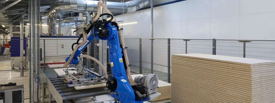 Die tiefe Integration von Robotern in die bereits bestehenden Entwicklungsumgebungen für SPS und HMI, der geringe Programmieraufwand und die einfache virtuelle Inbetriebnahme sind die Vorteile der Schnittstelle.