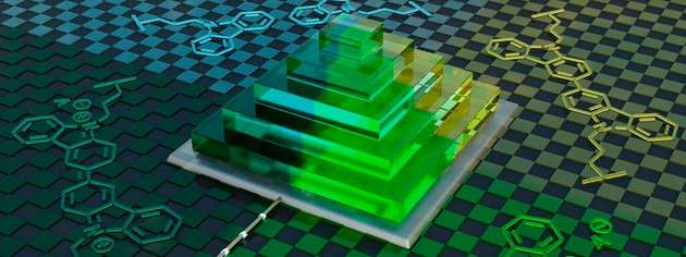 Visualisierung einer 3D-gedruckten Pyramidenstruktur mit elektrochromem Verhalten. Aufgrund der unterschiedlichen Redoxzustände des leitfähigen Materials verändert die Struktur bei elektrochemischer Stimulierung reversibel ihre Farbe.