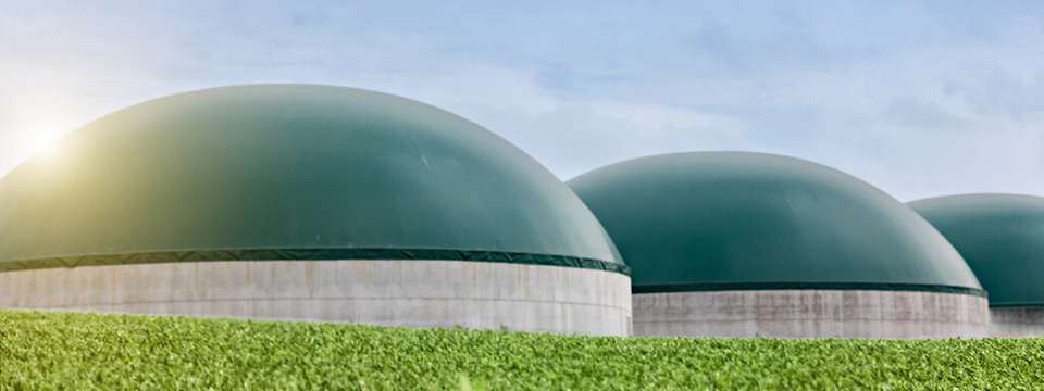 Anders als bei Sonne und Wind ist Strom aus Biogasanlagen wetterunabhängig und grundsätzlich steuerbar. – wenn die Prozessdaten von Biogasanlagen richtig nutzbar werden.