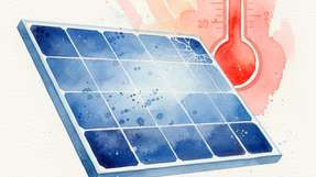 Bei starken Temperaturschwankungen, etwa im Bereich zwischen -80 und +80 Grad Celsius, können sich Materialien im Inneren der Solarzelle unterschiedlich stark ausdehnen und zusammenziehen. Dadurch entstehen mechanische Spannungen, die zu Rissen, Ablösung oder Leistungsabfall führen.