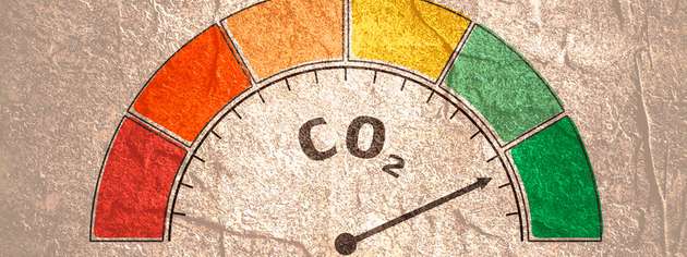 ETH-Forschende zeigen mithilfe von Wetterdaten, wie Feuchtigkeit die Lebensdauer von regulärem und klimafreundlicherm Stahlbeton beeinflusst.