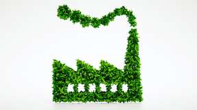 Die Mehrheit deutscher Industrieunternehmen davon überzeugt, dass Industrie 4.0 mit vernetzten Maschinen, vorausschauender Wartung und Automatisierung nicht nur die Produktion in Fabrikhallen effizienter gestaltet, sondern auch für mehr Nachhaltigkeit sorgt.