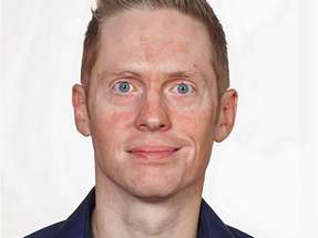 Alexander Lahrmann ist seit 2022 Produktexperte bei Bürkert Fluid Control Systems und für die Magnetventiltechnik verantwortlich. Als Ventilspezialist ist ihm vor allem wichtig, dass Produktentwicklungen den Zahn der Zeit treffen und Probleme am Markt lösen. Insbesondere energieeffiziente Ventillösungen stehen aktuell im Fokus.