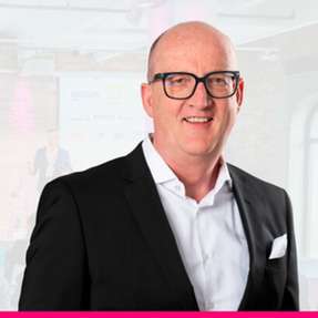 Dr. Ralf Sauter, Industrial Goods & High Tech Industry Expert / Transformation / Entrepreneur / Partner bei Horváth.