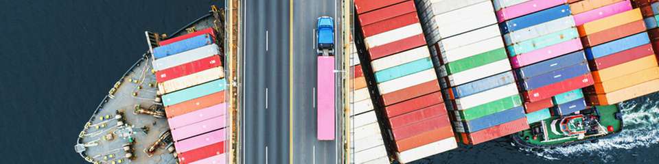 Lieferketten stehen vor einem Wandel: Bis 2026 werden KI, Nearshoring und neue Anforderungen die Planung, Beschaffung und das Risikomanagement formen.
