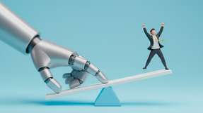 Die Anforderungen an transparente KI sowie die neuen EU-Vorgaben wachsen. Ebenso steigt die Bedeutung von PLM-Systemen für nachvollziehbare industrielle Entscheidungen.