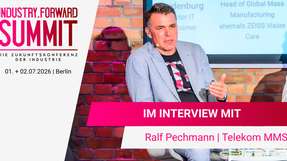 Ralf Pechmann, Telekom MMS, beantwortete drei Fragen zur KI-Disruption in der Industrie.