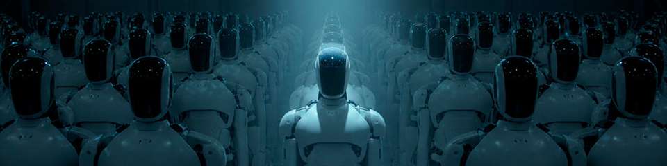 In der Industrie übernehmen humanoide Roboter bereits einfache Tätigkeiten und in Zukunft sollen sie noch mehr Aufgaben übernehmen.