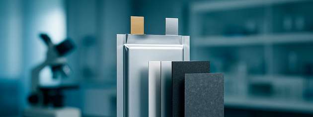 Fraunhofer IWS entwickelt im Projekt AnSiLiS hochenergetische Lithium-Schwefel-Zellen mit Festkörperelektrolyten und einem skalierbaren Zell-Design für künftige Mobilitätsanwendungen.