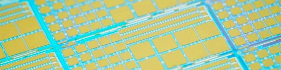 Der Ausschnitt eines am Fraunhofer IMS gefertigten 200-mm-Wafers zeigt die neuesten Varianten der Silizium-Photomultiplier.