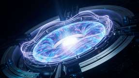 Die Roadmap zur Fusionsenergie skizziert den Pfad zum ersten Fusionskraftwerk: Vom Kraftwerksziel aus werden Zwischenstufen, Infrastrukturbedarf und Prioritäten abgeleitet – von Neutronentests über Brut-Blankets bis zur Industrialisierung der Komponentenfertigung.