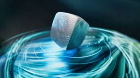 Forschung an der RWTH Aachen liefert neue Einblicke in die Entstehung von Supraleitung in exotischen Materialien.