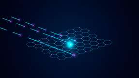 Ein Laser wie ein Stroboskop: Kurze Lichtpulse „fotografieren“ die Dynamik von Elektronen an Defektstellen in zweidimensionalen Materialien und liefern die Basis, Messzyklen und Ansteuerung von Quantensensoren präzise zu timen.