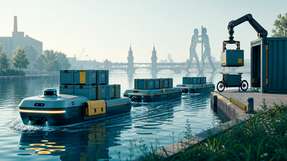 A‑SWARM II nutzt Berlins Wasserwege für die Citylogistik: Elektrische, autonome und koppelbare Wasserfahrzeuge transportieren Wechselcontainer zu wassernahen Umschlagpunkten.