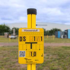 Wasserstoff gilt als wichtiger Energieträger, um erneuerbare Energie zu speichern und über größere Entfernungen zu transportieren.