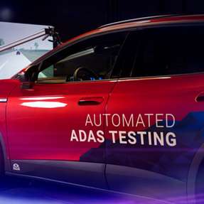 Der Darts Arrow wurde speziell für den Einsatz bei End-of-Line-Tests und periodisch wiederkehrenden technischen Prüfungen (Periodic Technical Inspections, PTI) von radarbasierten Fahrerassistenzsystemen entwickelt.